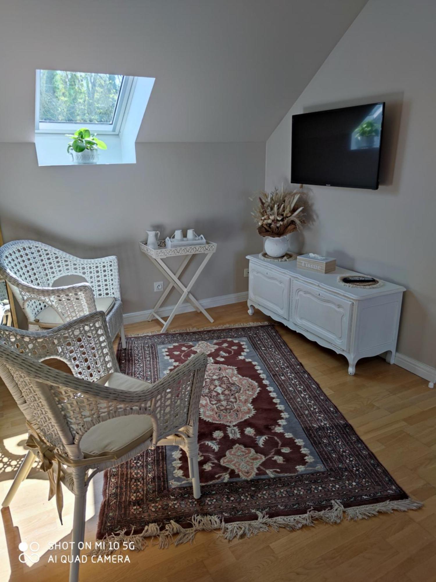 Reves & Riviere Bed and Breakfast Værelse billede